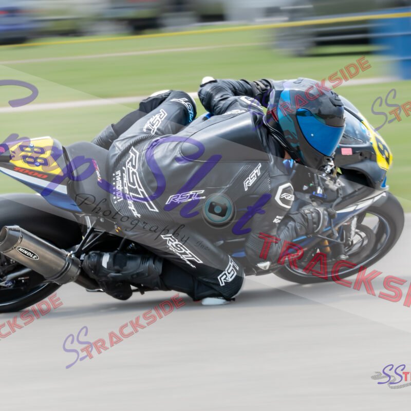 Q-R2-ProAMopen-4867.jpg