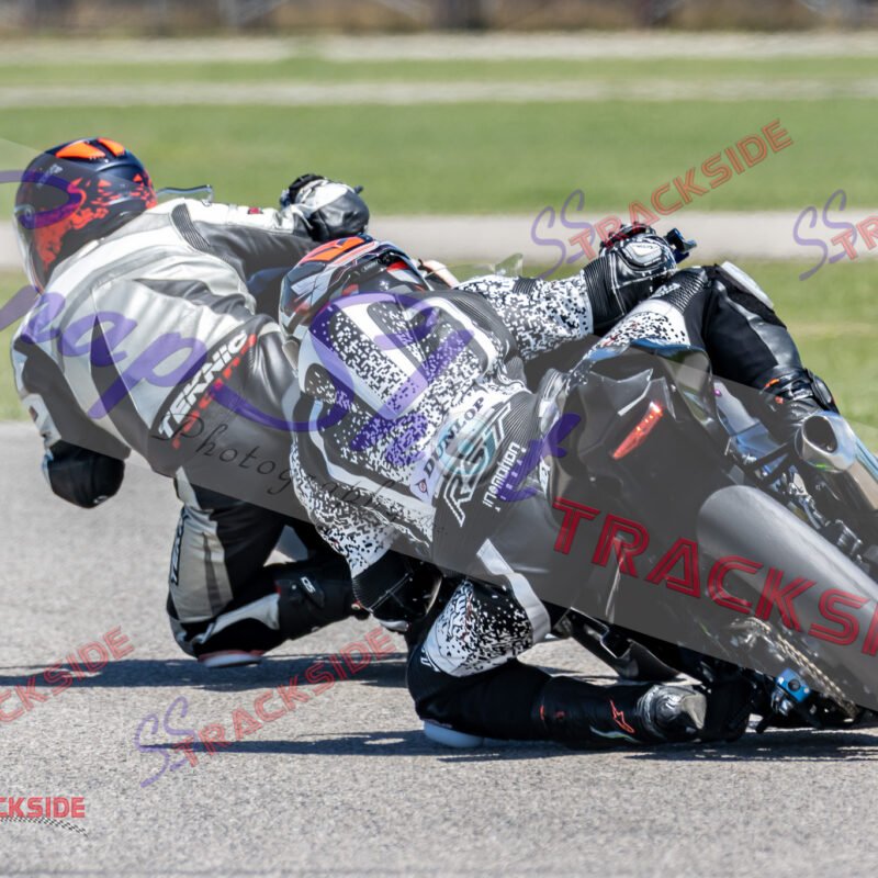 R-R2-LWSuper-7114.jpg
