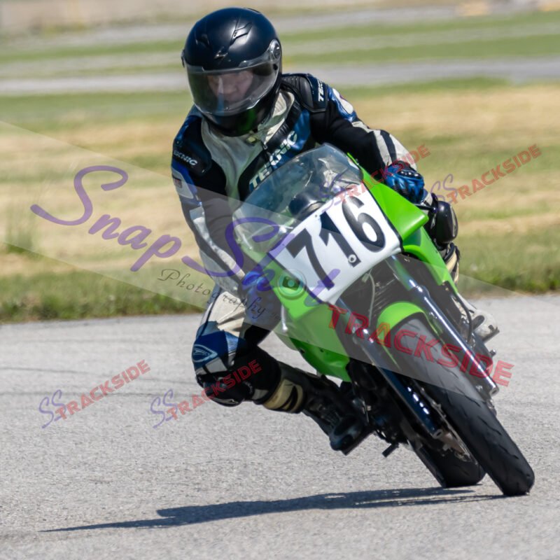 R42-June22-Green-3633.jpg