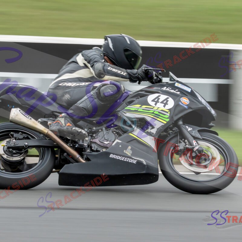 CSBK-Mos-FP-LWSport-4334.jpg