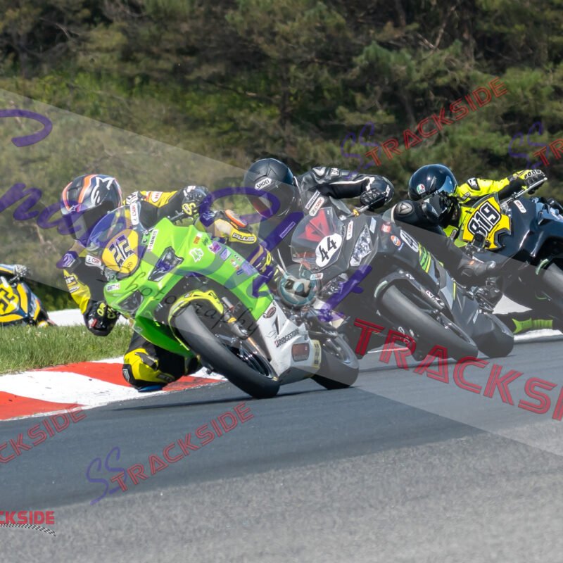 CSBK-Mos-R1-LWSport-9376.jpg