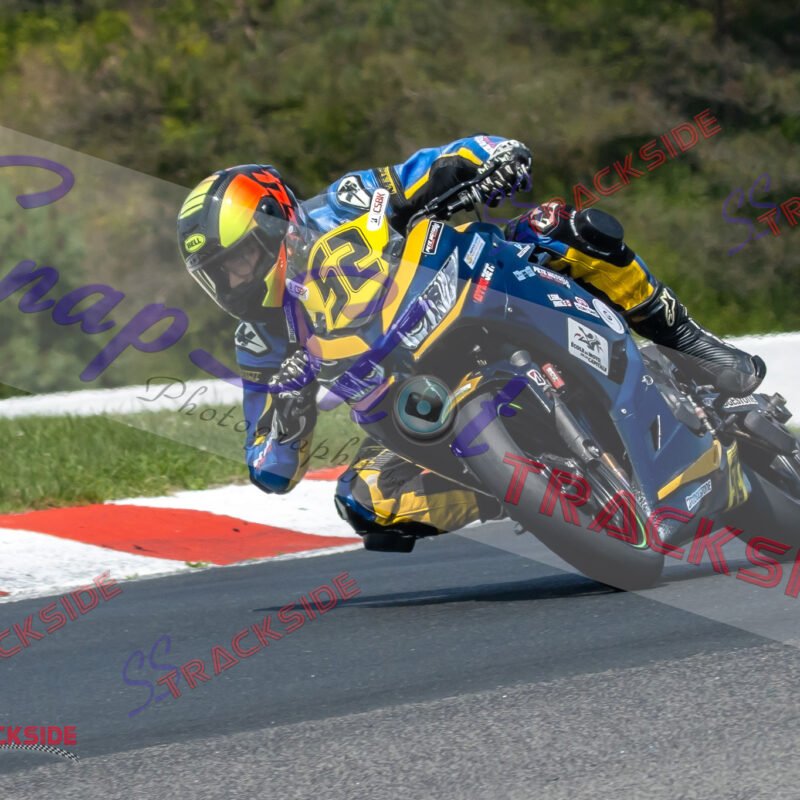 CSBK-Mos-R1-LWSport-9383.jpg