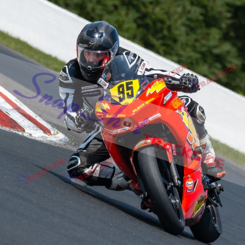CSBK-Mos-R1-LWSport-9535.jpg