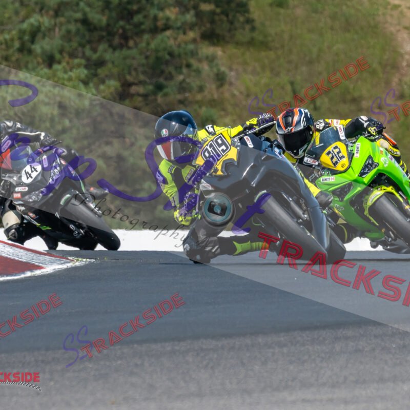 CSBK-Mos-R1-LWSport-9560.jpg