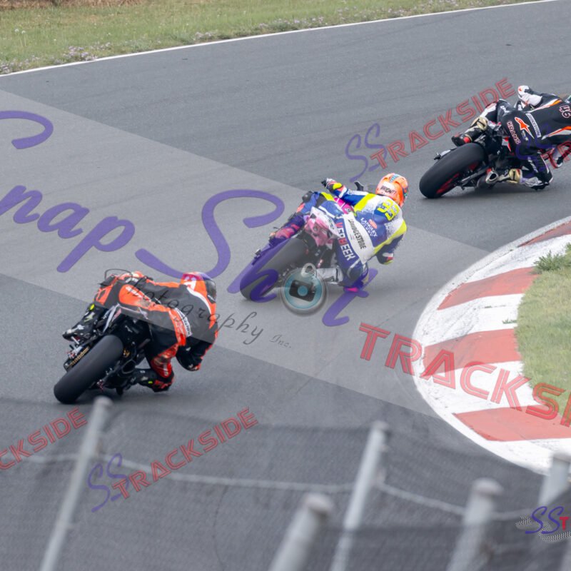 CSBK-Mos-R1-Twins-8729.jpg