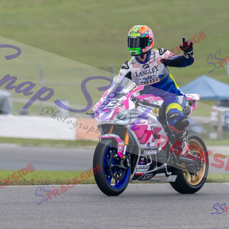 CSBK-Mos-R1-Twins-8774.jpg