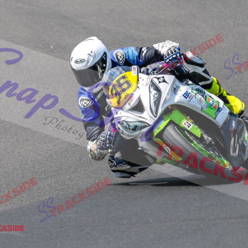 CSBK-Mos-R2-AMSsport-0041.jpg