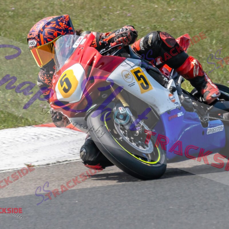 CSBK-Mos-R2-AMSsport-0052.jpg