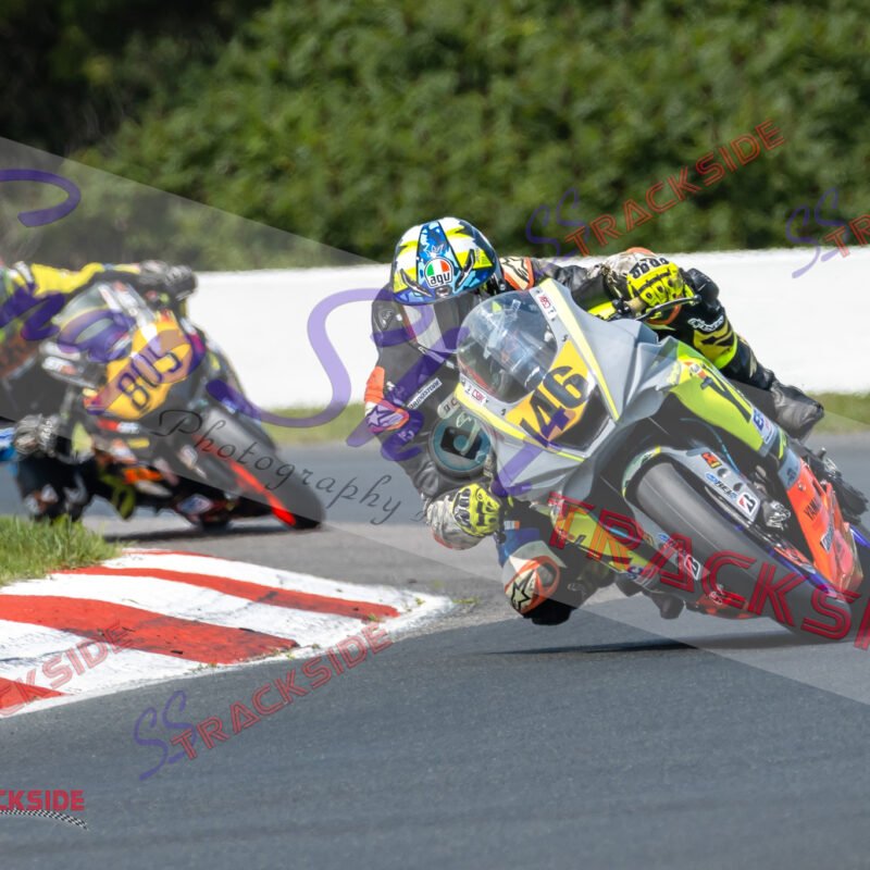 CSBK-Mos-R2-AMSsport-0075.jpg