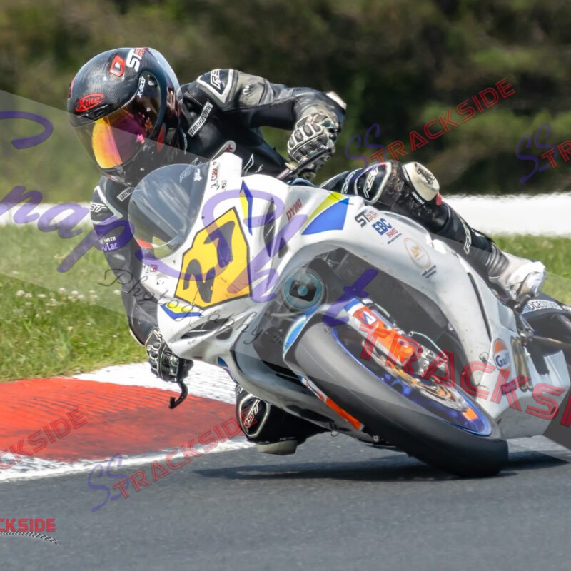 CSBK-Mos-R2-AMSsport-0147.jpg
