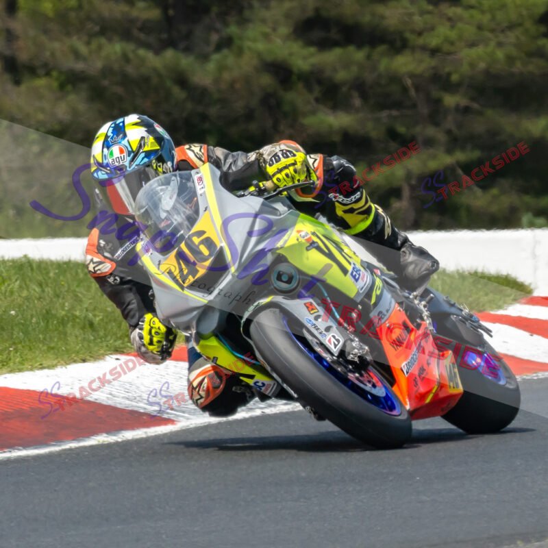 CSBK-Mos-R2-AMSsport-0149.jpg