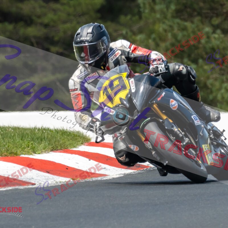 CSBK-Mos-R2-AMSsport-0163.jpg