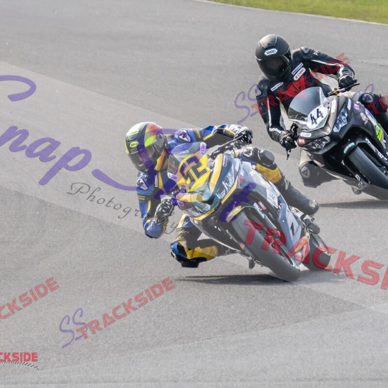 CSBK-Mos-R2-LWSport-1546.jpg