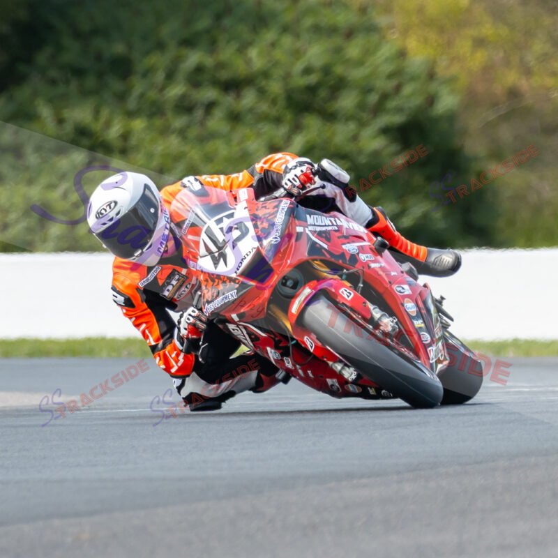 CSBK-Mos-R2-sunProSuper-0803.jpg