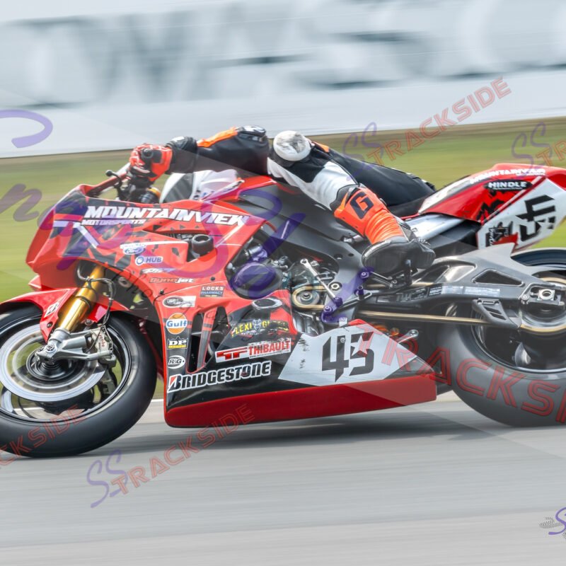 CSBK-Mos-R2-sunProSuper-1015.jpg