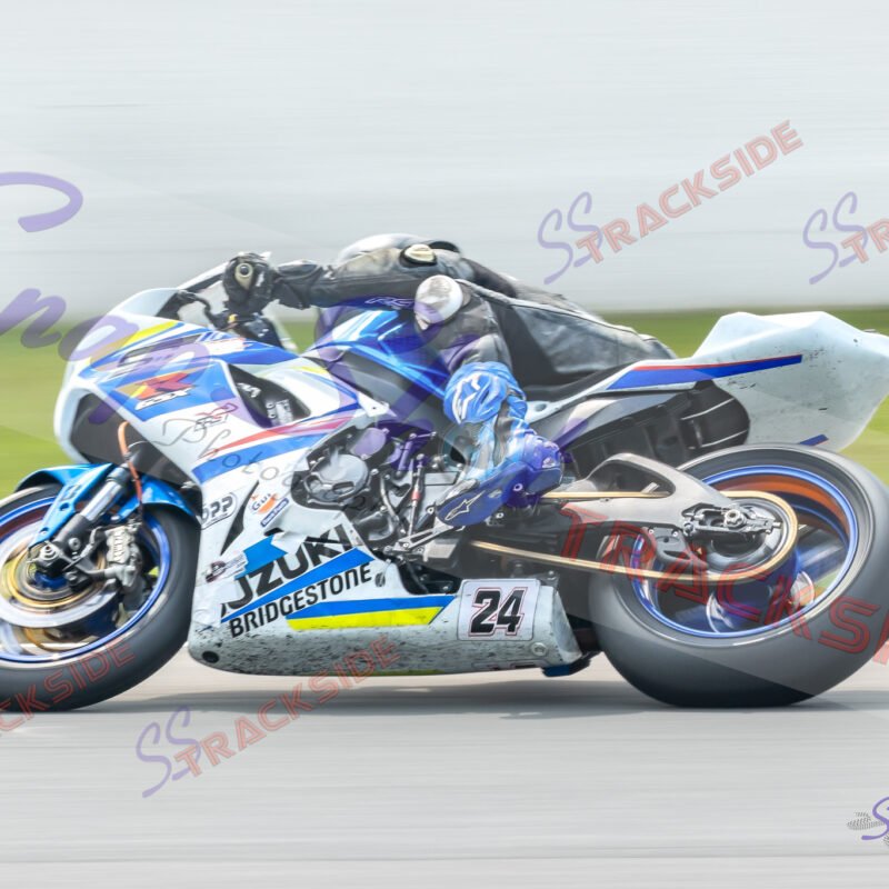 CSBK-Mos-R2-sunProSuper-1025.jpg