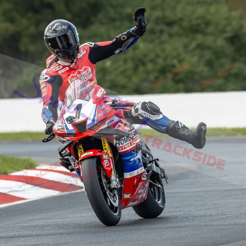 CSBK-Mos-R2-sunProSuper-1183.jpg