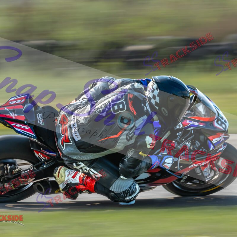Q-R2-ProAM6-3917.jpg