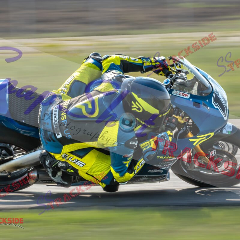 Q-R2-ProAM6-3968.jpg