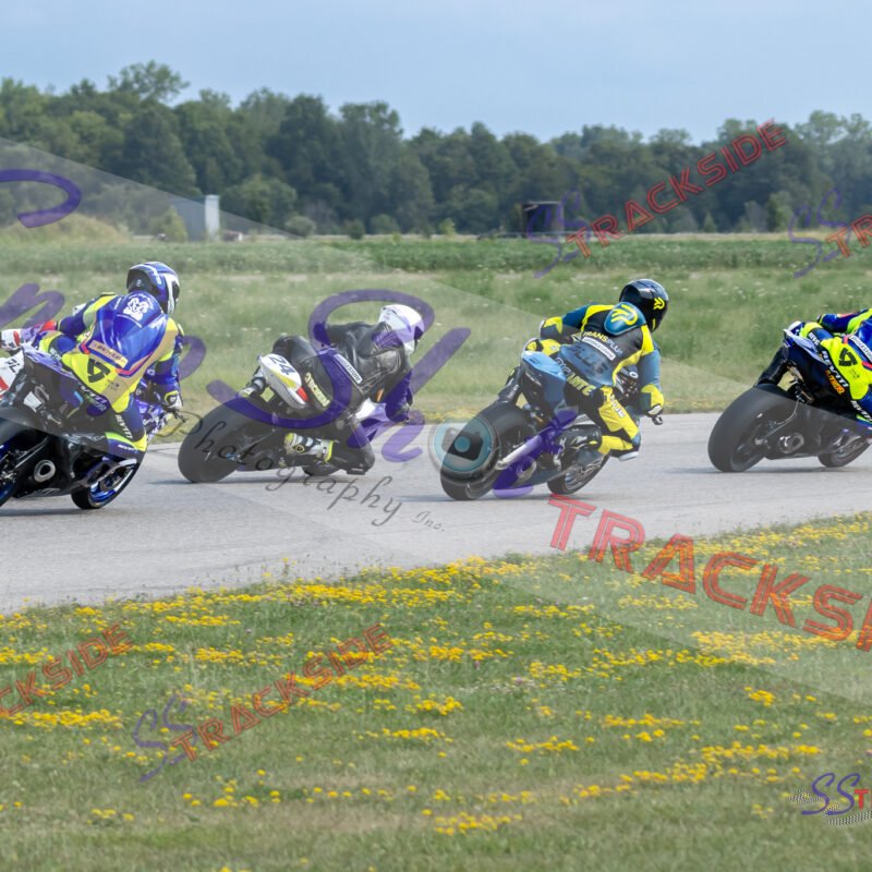 Q-R3-ProAM600-7927.jpg