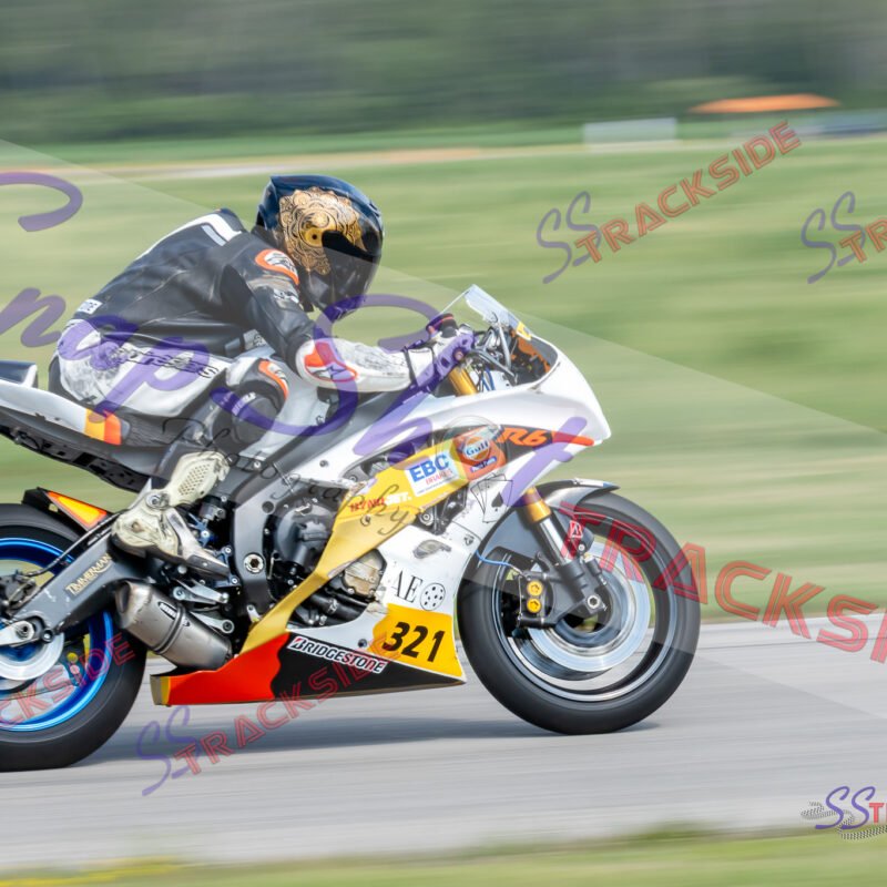 Q-R3-ProAM600-8066.jpg