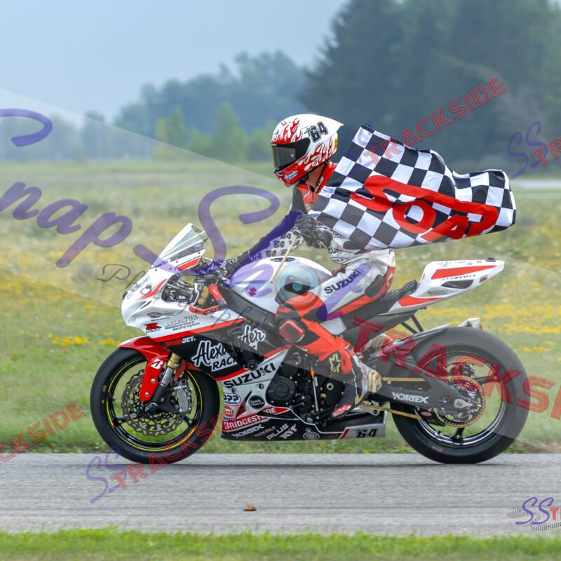 R-R2-ProAM6-7890.jpg