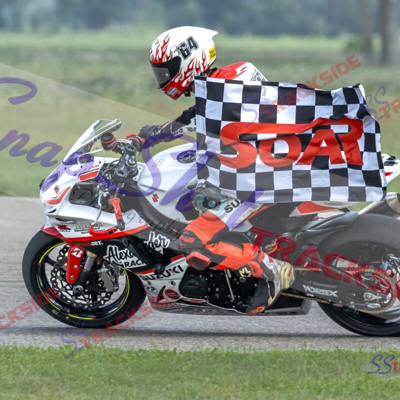 R-R2-ProAM6-7898.jpg