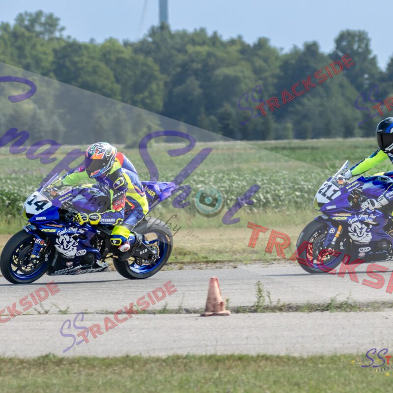 R-R3-ProAM600-1416.jpg