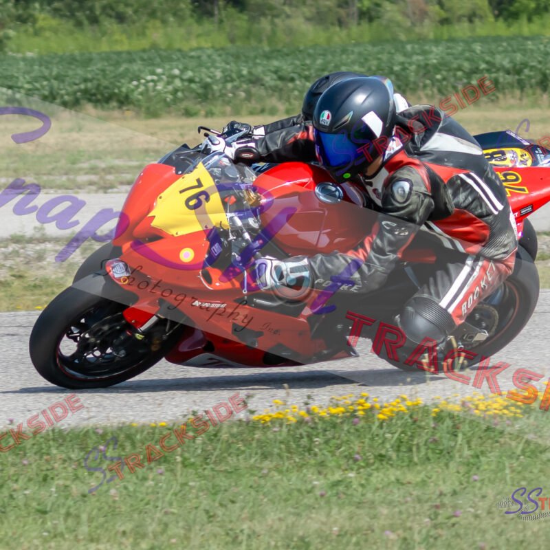 R-R3-ProAM600-1427.jpg