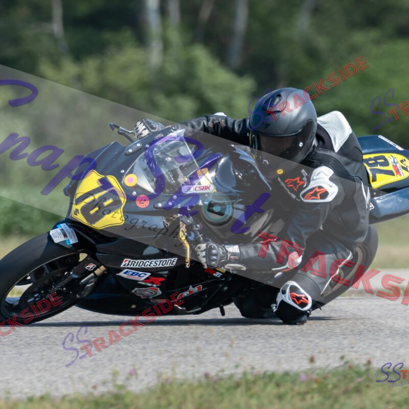 R-R3-ProAM600-1456.jpg