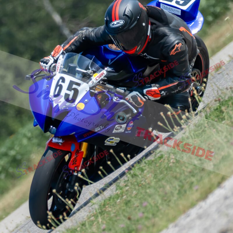 R-R3-ProAM600-1485.jpg