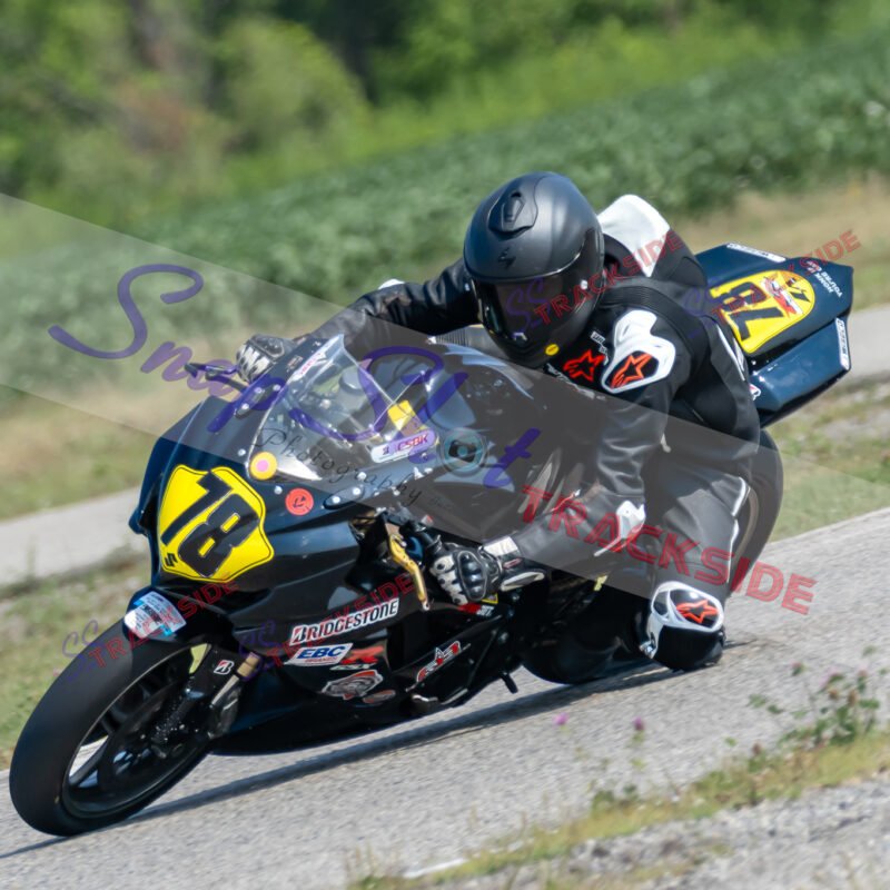 R-R3-ProAM600-1568.jpg