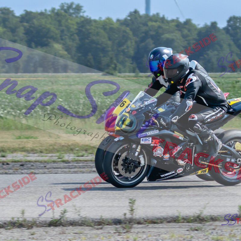 R-R3-ProAM600-1624.jpg
