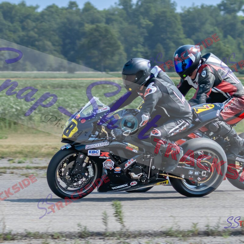 R-R3-ProAM600-1626.jpg