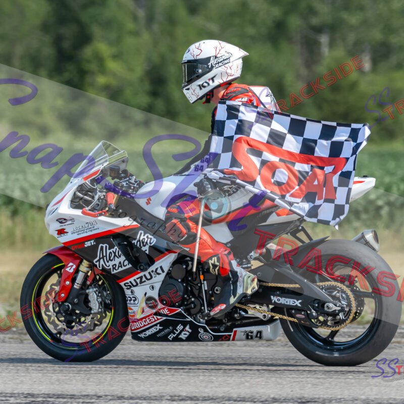 R-R3-ProAM600-1654.jpg