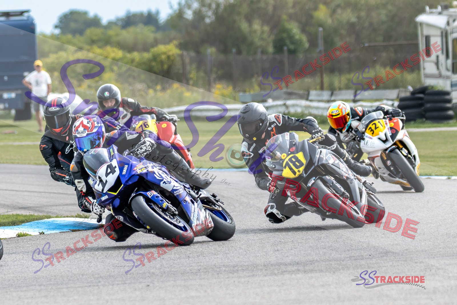 Q-R5-ProAm6-0580.jpg