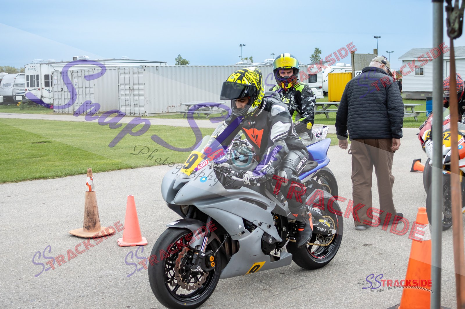 R6-AMLost-2755.jpg