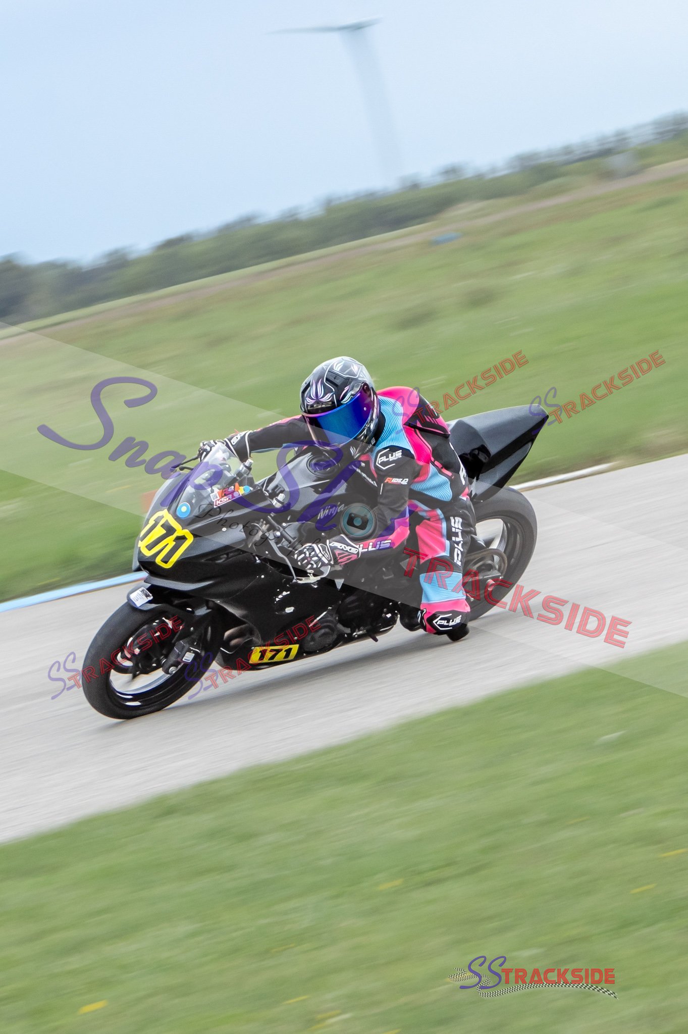 R6-LWSuper-3265.jpg