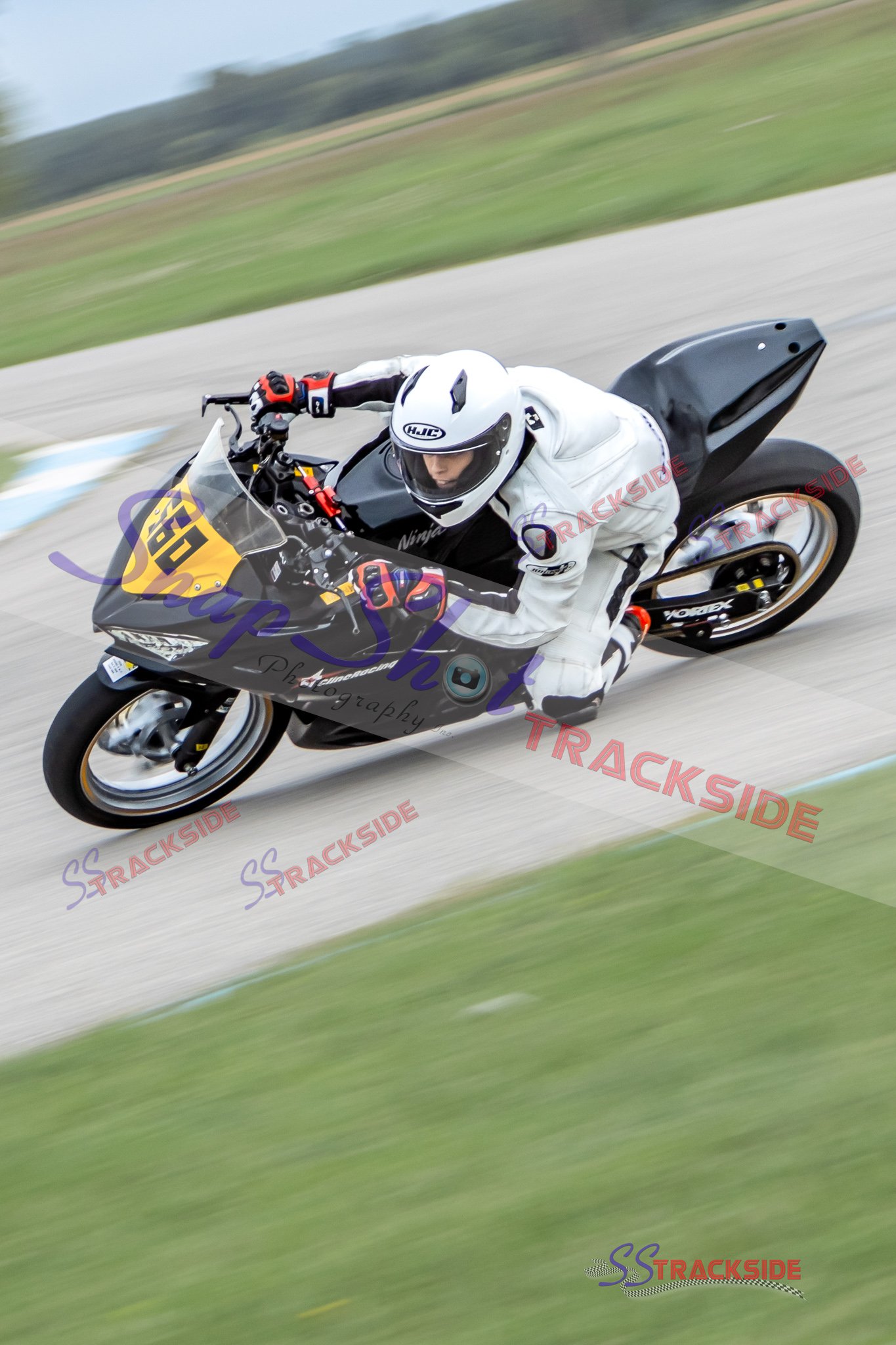 R6-LWSuper-3287.jpg