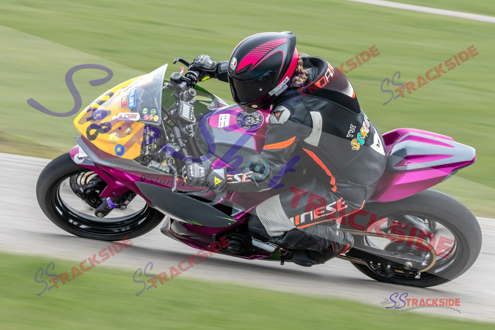 R7-BottLW-5360.jpg