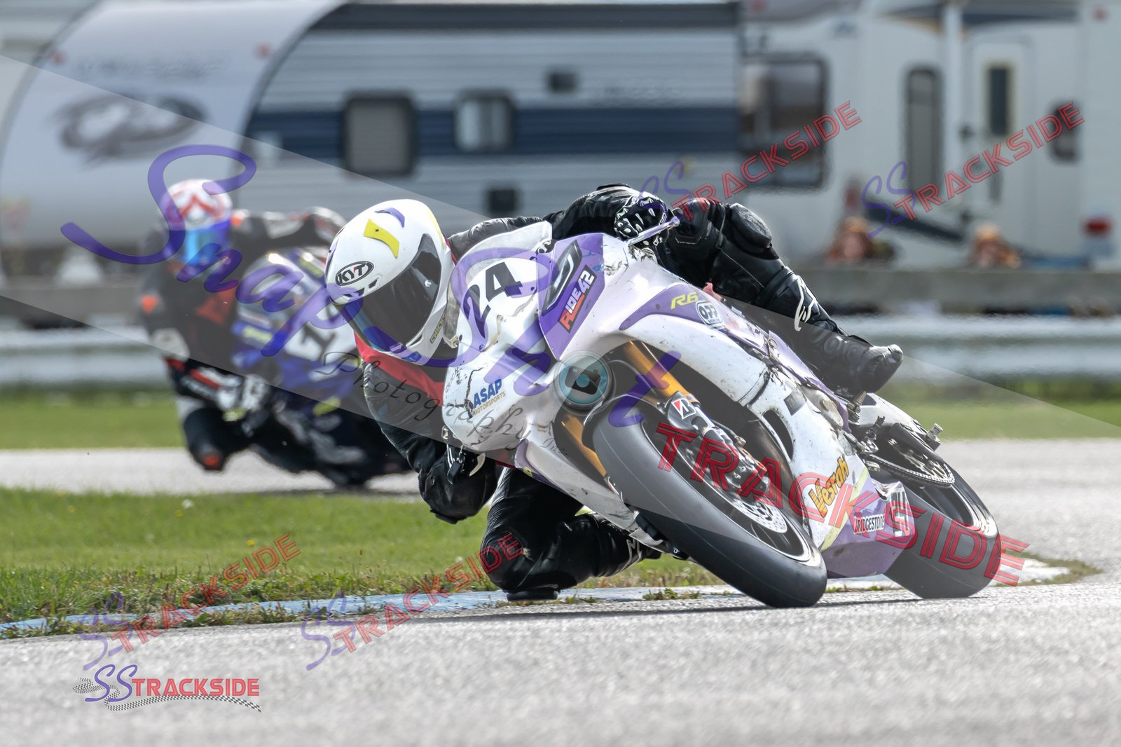R7-Pro600-7363.jpg