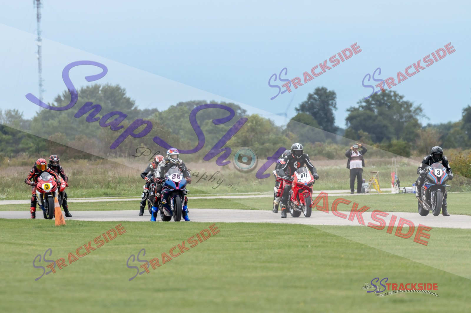 R7-ProAMopen-4919.jpg
