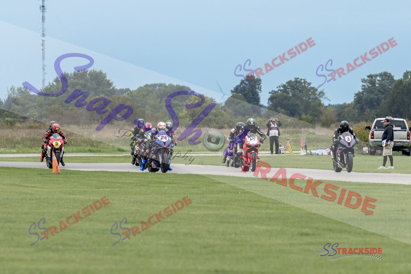 R7-ProAMopen-4921.jpg