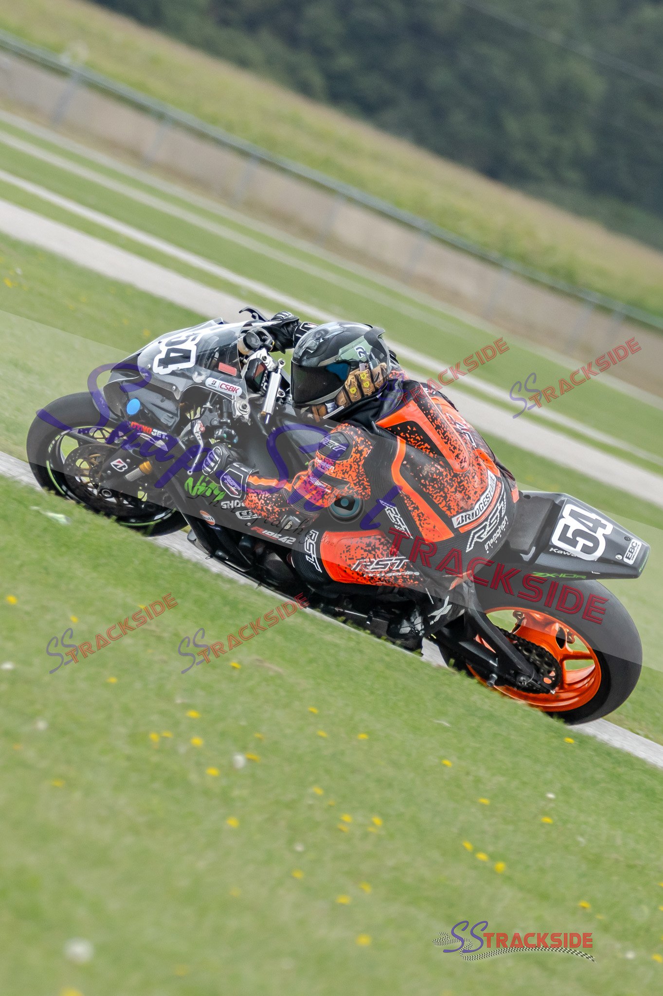 R7-ProAMopen-5091.jpg