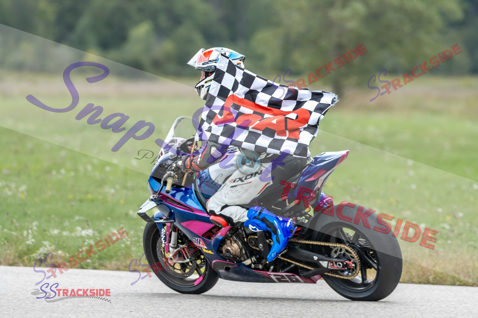 R7-ProAMopen-5231.jpg