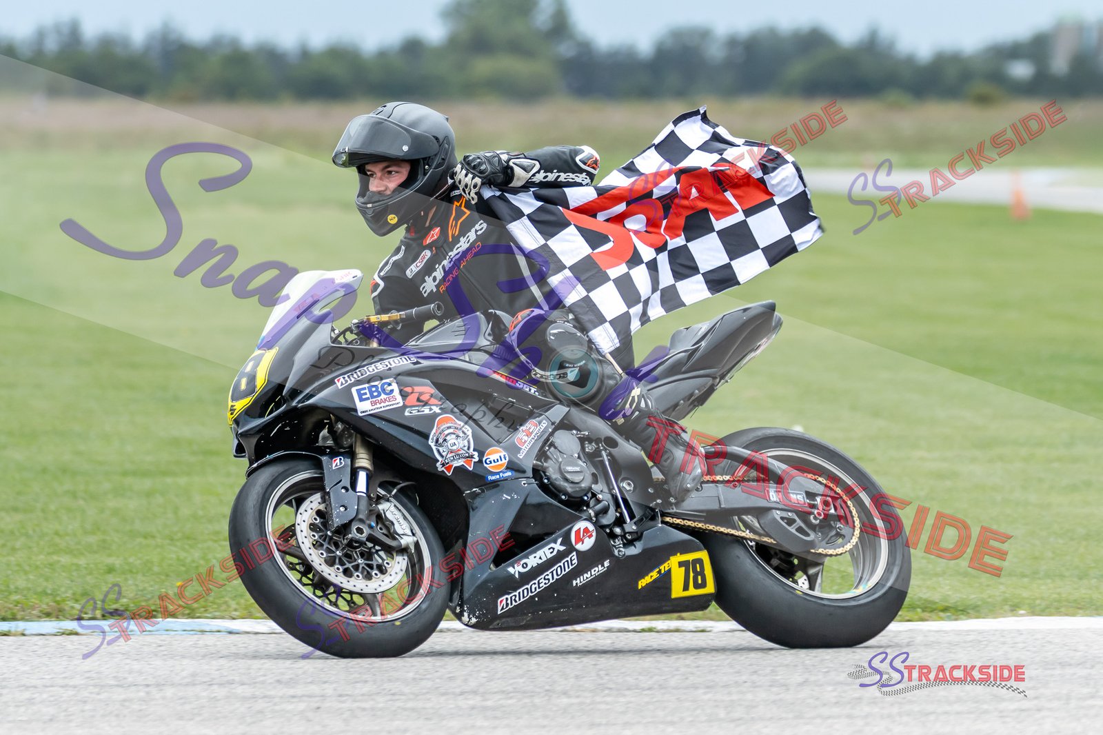 R7-ProAMopen-5238.jpg