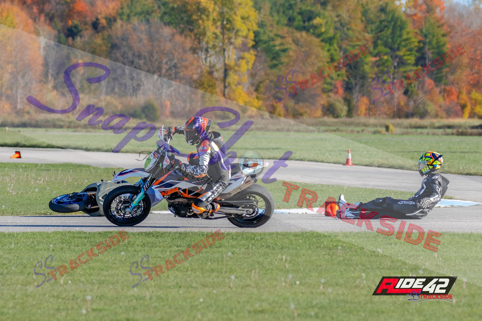 R42-Oct20-G-1585.jpg